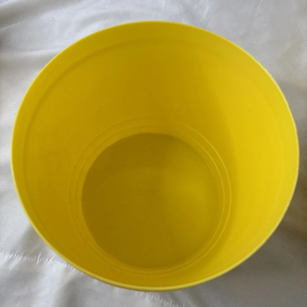 Vtg 1950s Stanley Atomic Plastic Canister Set Yellow Nesting MCM 4Pc Retro Sugar
